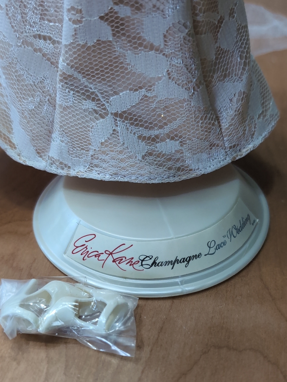 Erica Cane Champagne Lace Wedding - Picture 5 of 9